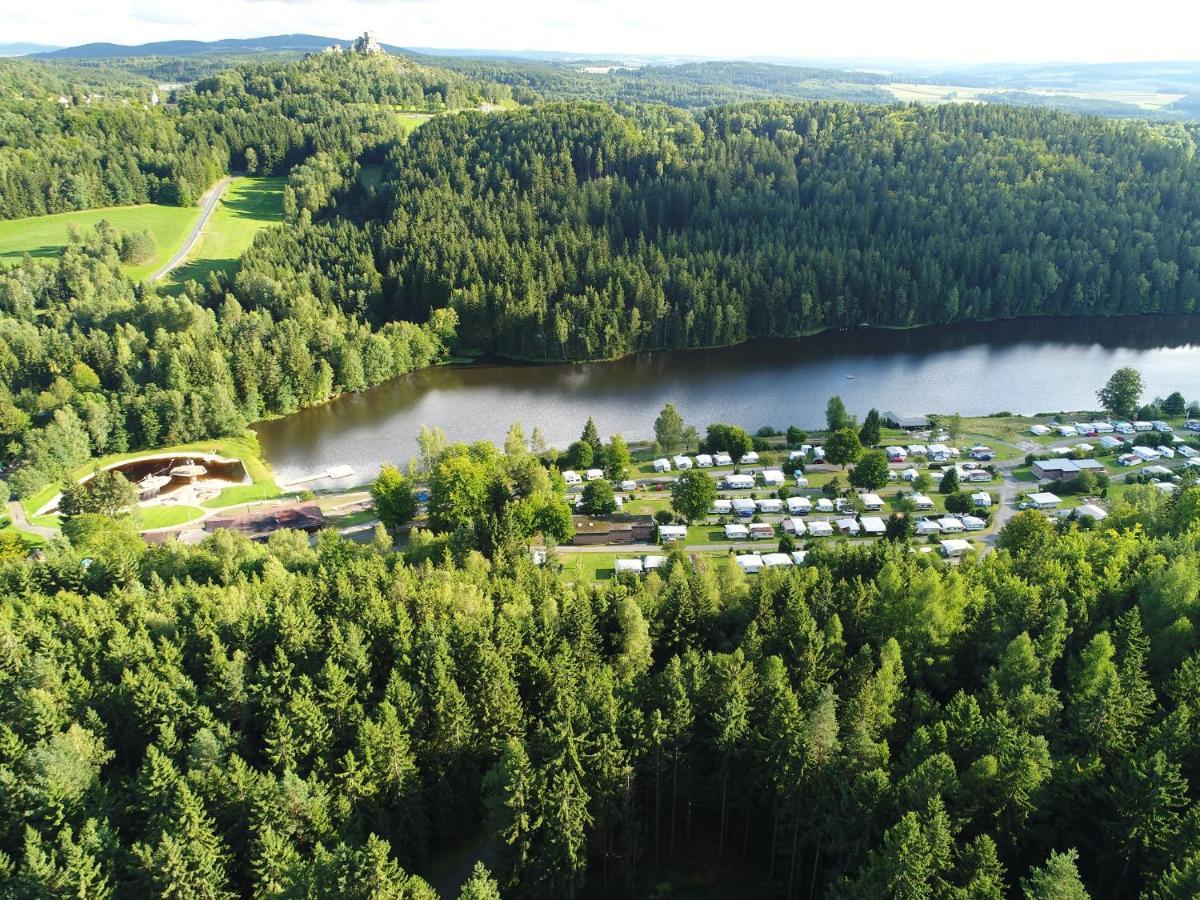 Freizeit- Und Campinganlage Gaisweiher Flossenburg Εξωτερικό φωτογραφία