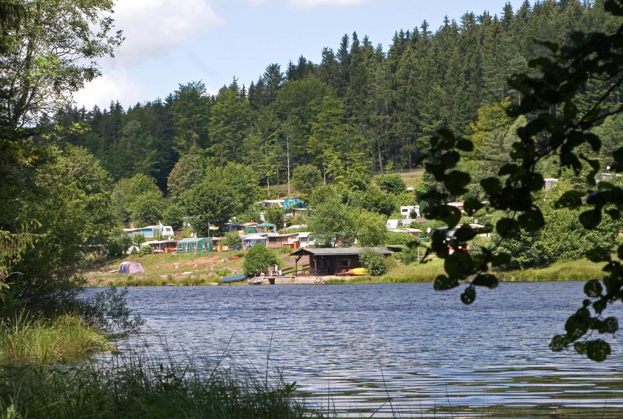 Freizeit- Und Campinganlage Gaisweiher Flossenburg Εξωτερικό φωτογραφία