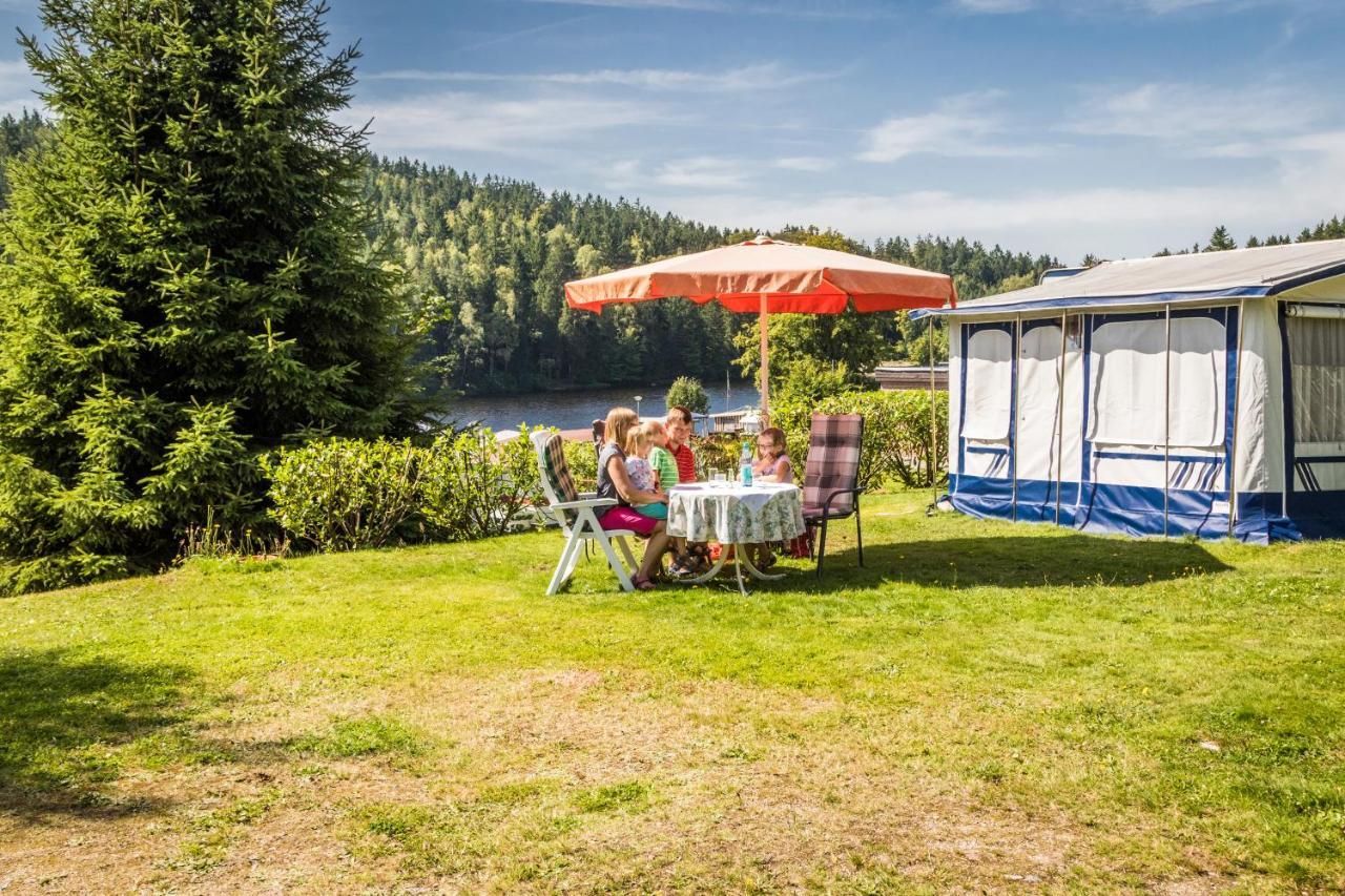 Freizeit- Und Campinganlage Gaisweiher Flossenburg Εξωτερικό φωτογραφία